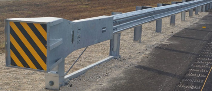 Guard Rail end treatment/terminal